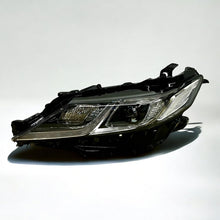 Laden Sie das Bild in den Galerie-Viewer, Frontscheinwerfer Toyota Camry 81150-33C70 A1V142-000081150-33C70 LED Links
