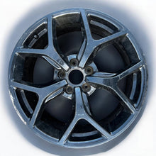 Load image into Gallery viewer, 1x Alufelge 18 Zoll 7.5&quot; 5x110 41ET Glanz Schwarz 50561169 Alfa Romeo Giulietta