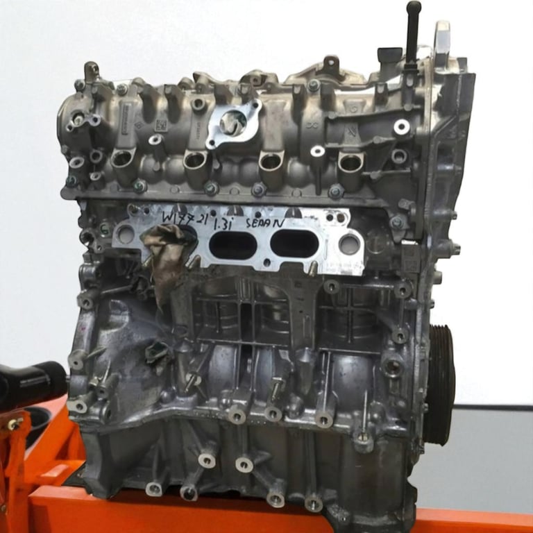 Motor Mercedes-Benz W247 W177 282914 1.3 2021TKm 2021 Benzin Engine Unkomplett