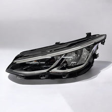 Load image into Gallery viewer, Frontscheinwerfer VW Golf VIII 5H1941005 90150890 LED Links Headlight