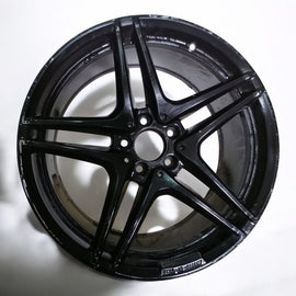 1x Alufelge 19 Zoll 9.5