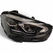 Laden Sie das Bild in den Galerie-Viewer, Frontscheinwerfer Mercedes-Benz W206 A2069064003 Full LED Rechts Headlight SCH6274955818yv