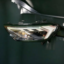 Laden Sie das Bild in den Galerie-Viewer, Frontscheinwerfer Audi A1 82A941033D 90106082 Full LED Links Headlight