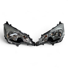 Laden Sie das Bild in den Galerie-Viewer, Frontscheinwerfer Mitsubishi Space Star W5335 Ein Stück (Rechts oder Links)