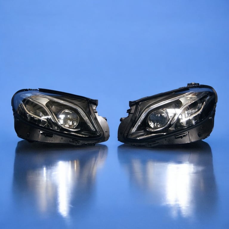 Frontscheinwerfer Mercedes-Benz A238 Ein Stück (Rechts oder Links) Headlight