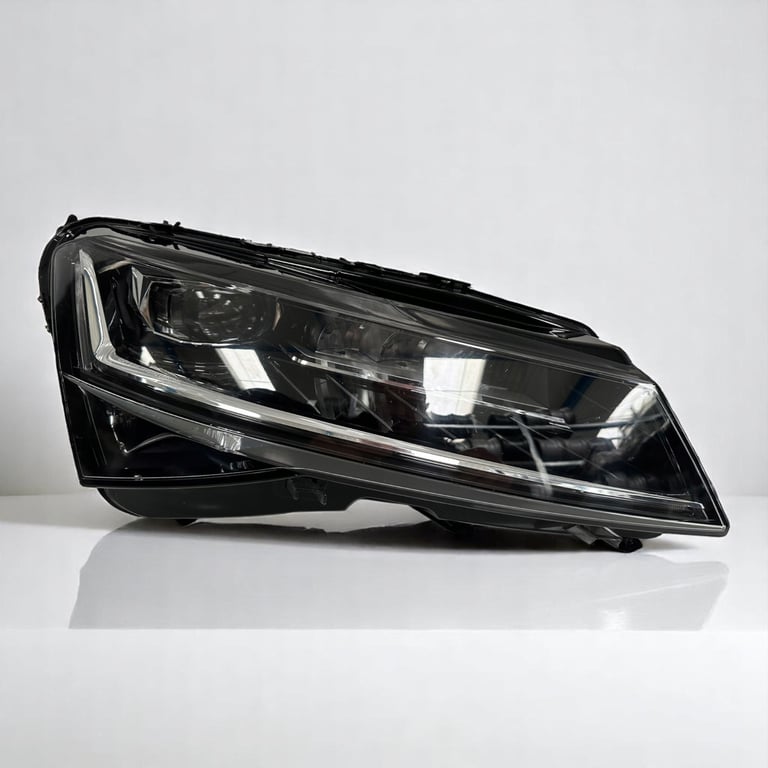 Frontscheinwerfer Skoda Superb III 3V1941016D Full LED Rechts Headlight