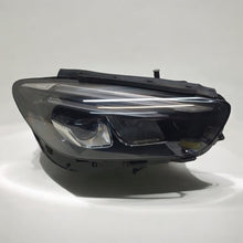 Laden Sie das Bild in den Galerie-Viewer, Frontscheinwerfer Mercedes-Benz W247 A2479061405 LED Rechts Headlight