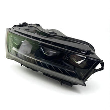 Laden Sie das Bild in den Galerie-Viewer, Frontscheinwerfer Skoda Superb 3P1941016A LED Rechts Scheinwerfer Headlight SCH3685417595kp