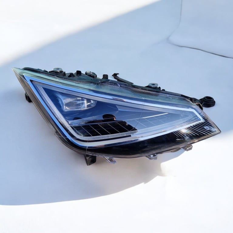 Frontscheinwerfer Seat Ibiza V 6F1941008G LED Rechts Scheinwerfer Headlight