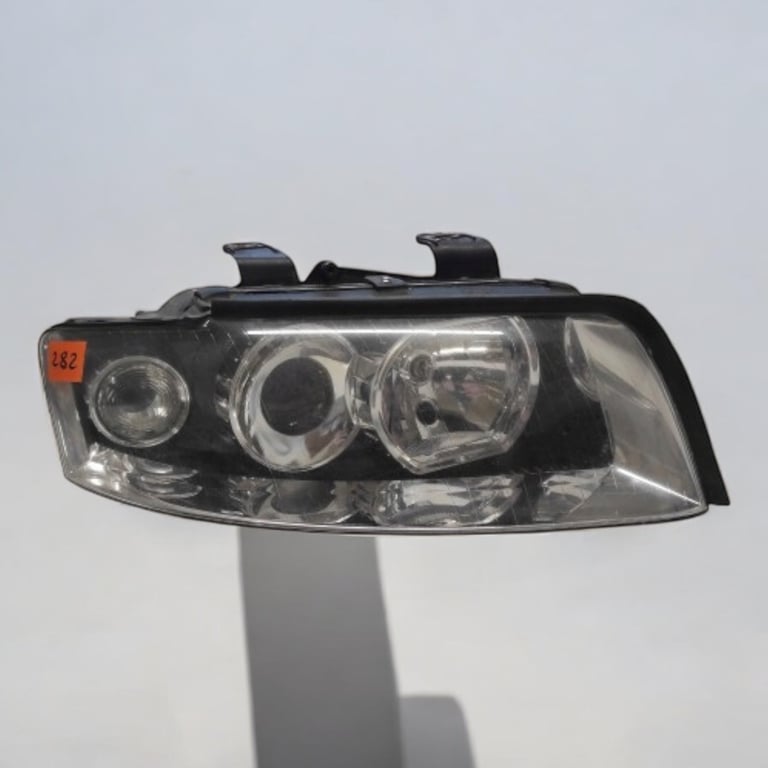 Frontscheinwerfer Audi A4 B6 00-8E0941004F- Rechts Scheinwerfer Headlight