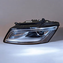 Load image into Gallery viewer, Frontscheinwerfer Audi Q5 8R0941043C Xenon Links Scheinwerfer Headlight