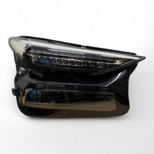 Load image into Gallery viewer, Frontscheinwerfer Audi E-Tron 85H941040H LED Ein Stück (Rechts oder Links) SCH9568904752bz