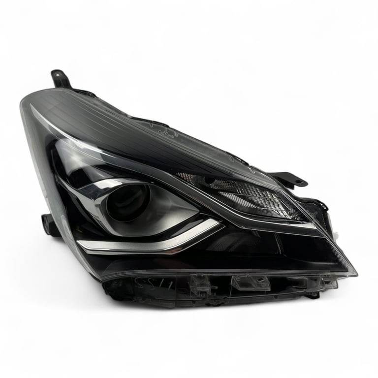 Frontscheinwerfer Toyota Yaris Rechts Scheinwerfer Headlight SCH1505927535oh