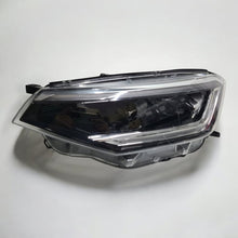 Load image into Gallery viewer, Frontscheinwerfer VW Taigo 2G7941035A Links Scheinwerfer Headlight