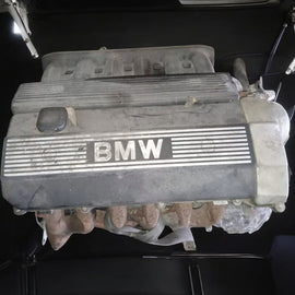 Motor BMW 5 E34 M50 1994 Benzin Engine Unkomplett