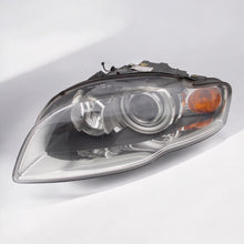 Laden Sie das Bild in den Galerie-Viewer, Frontscheinwerfer Audi A4 B7 8E0941003AM Xenon Links Scheinwerfer Headlight