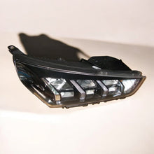 Laden Sie das Bild in den Galerie-Viewer, Frontscheinwerfer Hyundai Ioniq 7068746321 Rechts Scheinwerfer Headlight