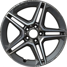 Laden Sie das Bild in den Galerie-Viewer, 1x Alufelge 18 Zoll 7.5&quot; 5x115 49ET A1774011500 Mercedes-Benz Rim Wheel
