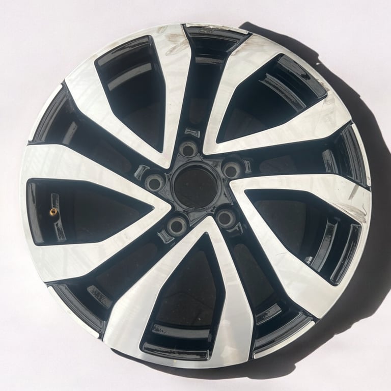 1x Alufelge 16 Zoll 7.0" 5x112 48ET Glanz Schwarz 5H0601025AC VW Golf Viii