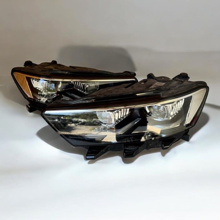 Frontscheinwerfer VW T-Roc 2GA941035H 2GA941036H Ein Stück (Rechts oder Links)