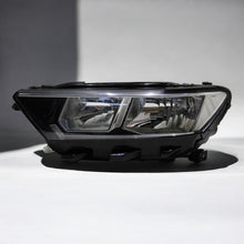 Load image into Gallery viewer, Frontscheinwerfer VW T-Roc 2GA941005 Halogen Links Scheinwerfer Headlight