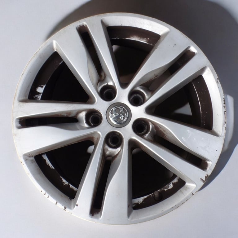 1x Alufelge 16 Zoll 7.0" 5x105 41ET 39025544 Chevrolet Astra K Rim Wheel