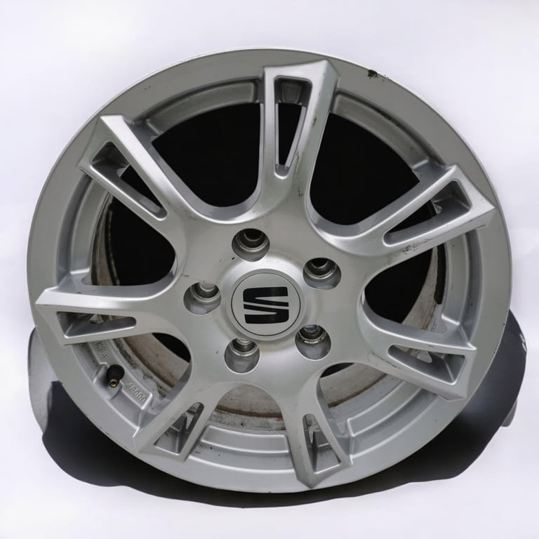 1x Alufelge 15 Zoll 6.0" 5x112 43ET Glanz Silber SE016015 Seat Leon Rim Wheel