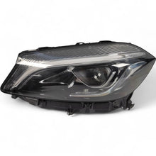 Laden Sie das Bild in den Galerie-Viewer, Frontscheinwerfer Mercedes-Benz W176 A1768206061 LED Rechts oder Links SCH4039369197sf