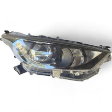Load image into Gallery viewer, Frontscheinwerfer Toyota 4 Yaris Rechts Scheinwerfer Headlight