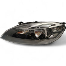 Load image into Gallery viewer, Frontscheinwerfer Volvo V40 31288326 Links Scheinwerfer Headlight SCH8750634988bw