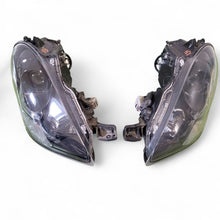 Laden Sie das Bild in den Galerie-Viewer, Frontscheinwerfer Peugeot Ion Xenon Rechts Scheinwerfer Headlight SCH4849648010hh