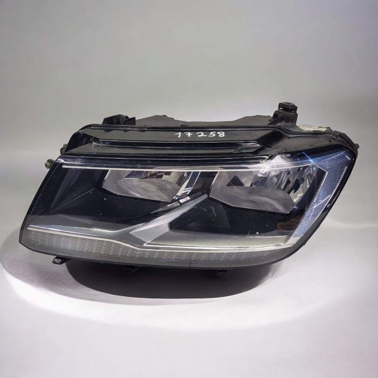 Frontscheinwerfer VW Tiguan 5NB941005B Links Scheinwerfer Headlight