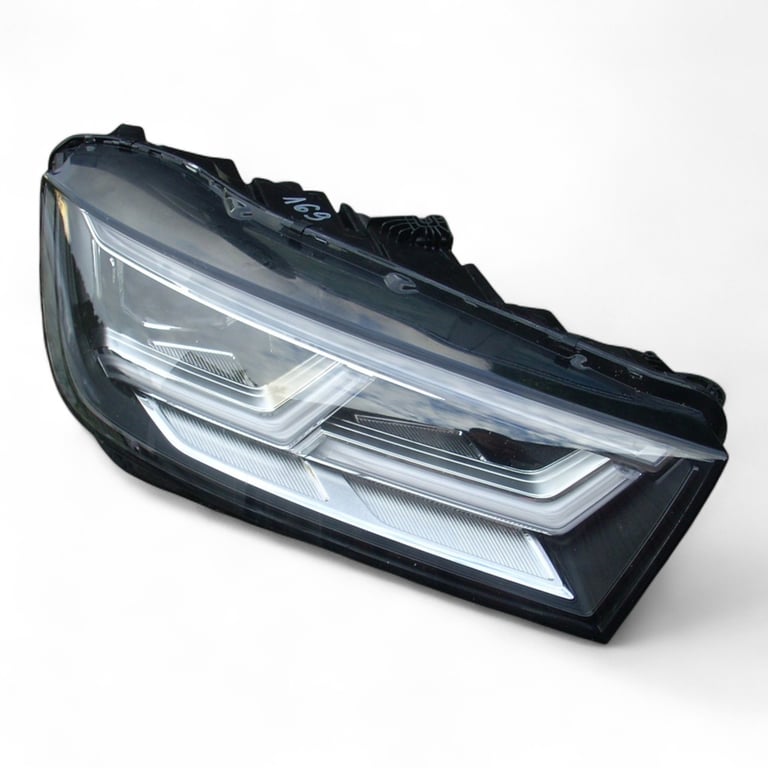 Frontscheinwerfer Audi Q5 LED Rechts Scheinwerfer Headlight SCH7787255247oe