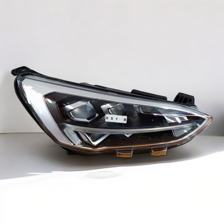 Frontscheinwerfer Ford Focus IV JX7B-13E014-AE JX7B13E014AE LED Rechts Headlight