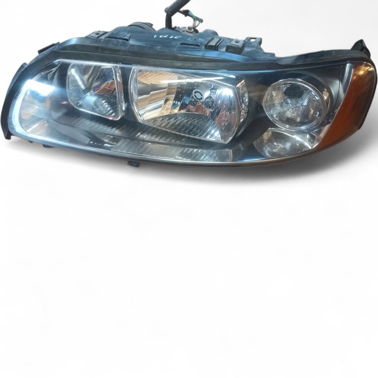 Frontscheinwerfer Volvo V70 II S60 I 30698835 Ein Stück (Rechts oder Links) SCH8200392665ow