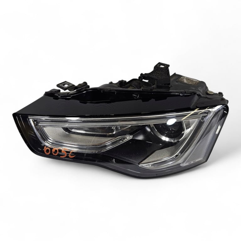 Frontscheinwerfer Audi A5 8T0941005C LED Ein Stück (Rechts oder Links) Headlight