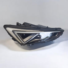 Laden Sie das Bild in den Galerie-Viewer, Frontscheinwerfer Seat Tarraco 5FJ941008D LED Rechts Scheinwerfer Headlight