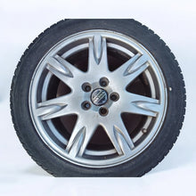 Laden Sie das Bild in den Galerie-Viewer, 1x Alufelge 17 Zoll 7.0&quot; 5x108 9162391 Volvo Rim Wheel