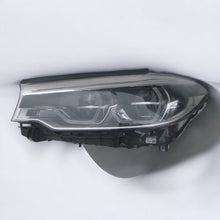 Laden Sie das Bild in den Galerie-Viewer, Frontscheinwerfer BMW 5 G31 G30 8499121-01 Full LED Links Scheinwerfer Headlight