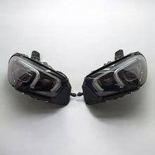 Laden Sie das Bild in den Galerie-Viewer, Frontscheinwerfer Mercedes-Benz Gle A1679066504 A1679066604 Rechts oder Links