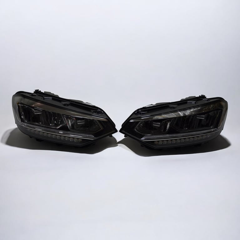 Frontscheinwerfer VW Touran Ein Stück (Rechts oder Links) Scheinwerfer Headlight