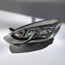 Laden Sie das Bild in den Galerie-Viewer, Frontscheinwerfer Ford Fiesta H1BB-13W030-AE Links Scheinwerfer Headlight SCH4643870645uh