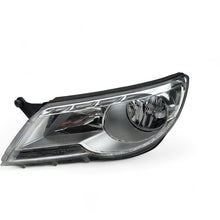 Laden Sie das Bild in den Galerie-Viewer, Frontscheinwerfer VW Tiguan Ein Stück (Rechts oder Links) Scheinwerfer Headlight