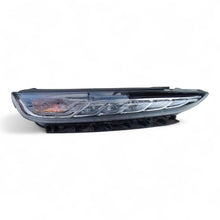 Laden Sie das Bild in den Galerie-Viewer, Frontscheinwerfer Hyundai Kona 92208J9000 LED Rechts Scheinwerfer Headlight SCH3909889429sw