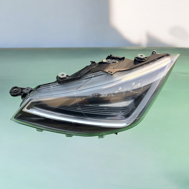 Frontscheinwerfer Seat Ibiza 6F1941007E LED Links Scheinwerfer Headlight
