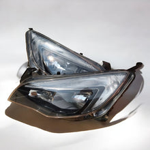 Load image into Gallery viewer, Frontscheinwerfer Opel Astra 13371596 Ein Stück (Rechts oder Links) Headlight