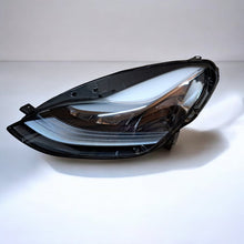 Laden Sie das Bild in den Galerie-Viewer, Frontscheinwerfer Tesla Model 3 Y 151495200D 151495300D LED Links Headlight