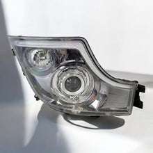 Load image into Gallery viewer, Frontscheinwerfer Mercedes-Benz A9618206739 Xenon Rechts Scheinwerfer Headlight