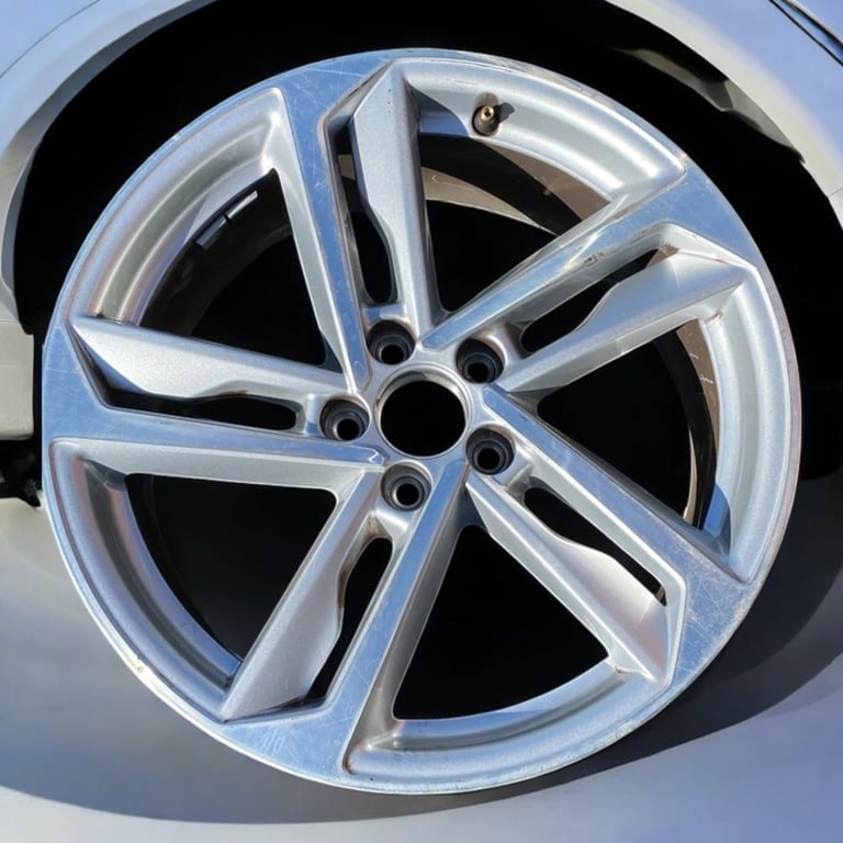 1x Alufelge 17 Zoll 7.5" 5x100 46ET Glanz Silber 82A601025K Audi A1 Rim Wheel FEL1360631461eq