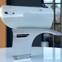 Laden Sie das Bild in den Galerie-Viewer, Kotflügel Mercedes-Benz Slk R172 A1728810401A1728810401 Vorne Rechts Silber